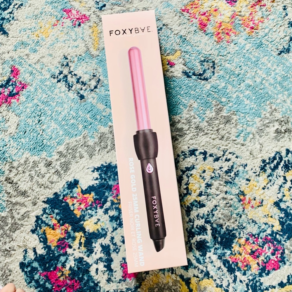 FoxyBae  Rose Gold Curling Wand